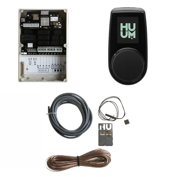 HUUM Wi-Fi Classic Black sauna juhtimiskomplekt, mis sisaldab juhtpaneeli, juhtmeid ja vajalikke komponente.