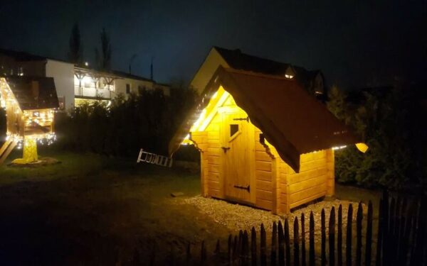 120 mm neliökulmainen hirsisauna 2x2 ei koristeltu - Image 2