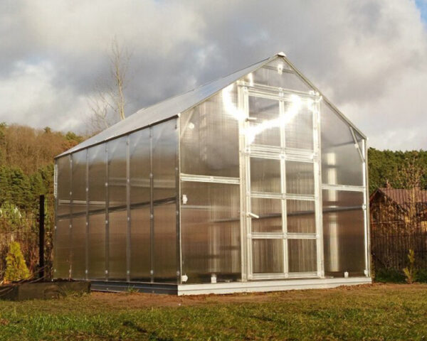 Greenhouse KLASIKA HOUSE, 2,35x2,12m with foundation and 6mm polycarbonate