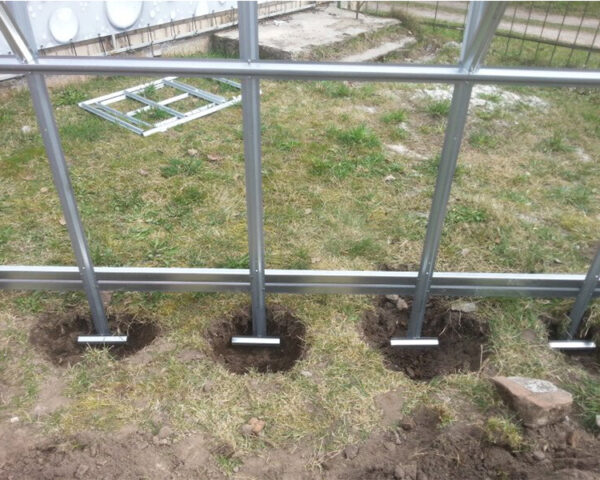 Greenhouse KLASIKA STANDART 2,5x2m with foundations and 4mm polycarbonate - Image 6