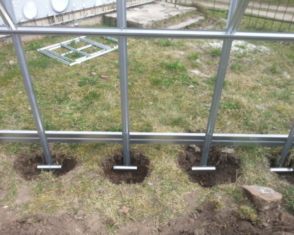 Greenhouse KLASIKA STANDART 2,5x8m with foundations and 4mm polycarbonate - Image 6
