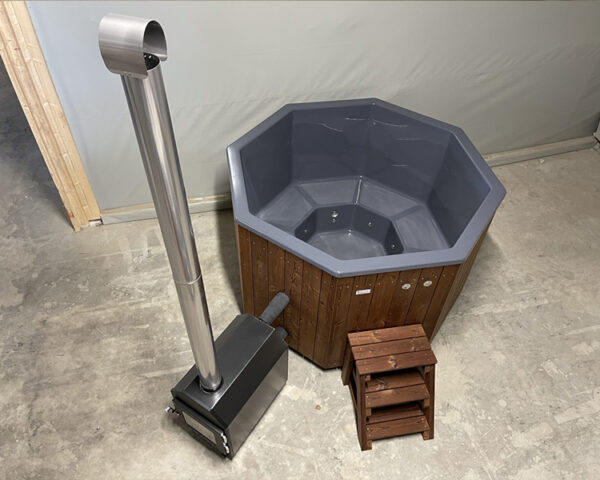 1.8m 8-cornered hot tub with fiberglass interior and external stove - Image 2