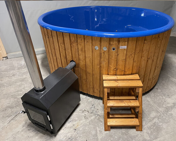 2.0x2.4m oval hot tub with fiberglass interior, external stove - Image 4