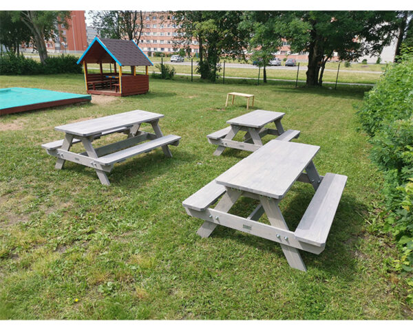 Picnic table for children (natural)