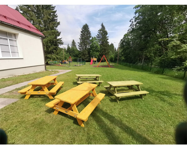 Picnic table for children (natural) - Image 5