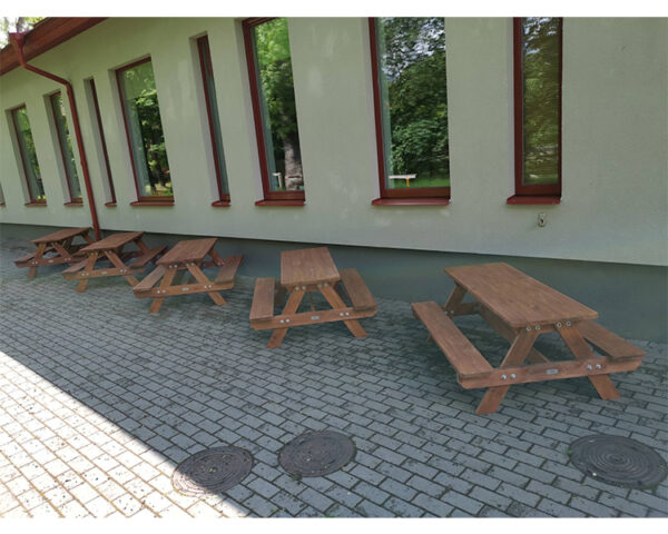 Picnic table for children (natural) - Image 6