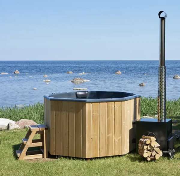 2x2m octagonal hot tub - Image 2