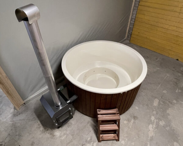 2.2m hot tub with fibrglass liner, external stove - Image 2