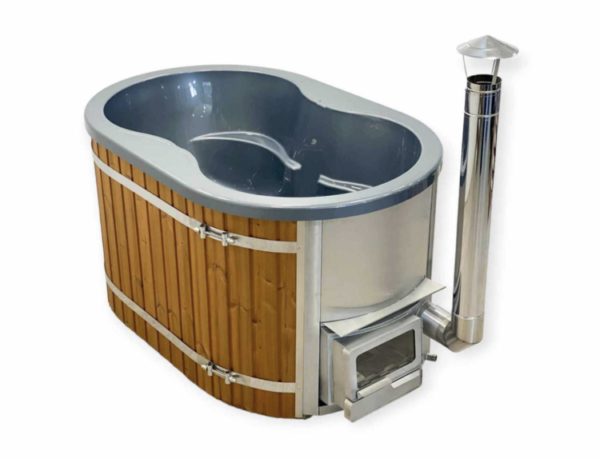 1,2x1,9m Ofuro hot tub with integrated heater and acrylic insert
