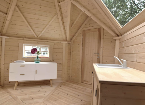 Camping cabin 9.2 m² with two extensions - Image 5