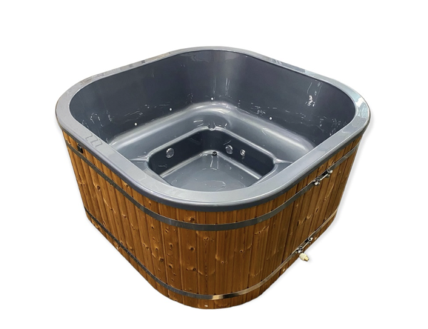 Hot tub square with acrylic insert - Image 2