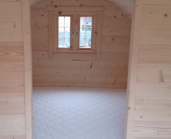 Mööbliga kämpingumajake 4,0 m - Image 4