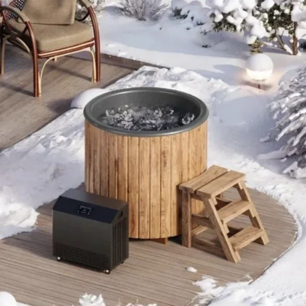 Fiberglass cold plunge tub for one - Image 4