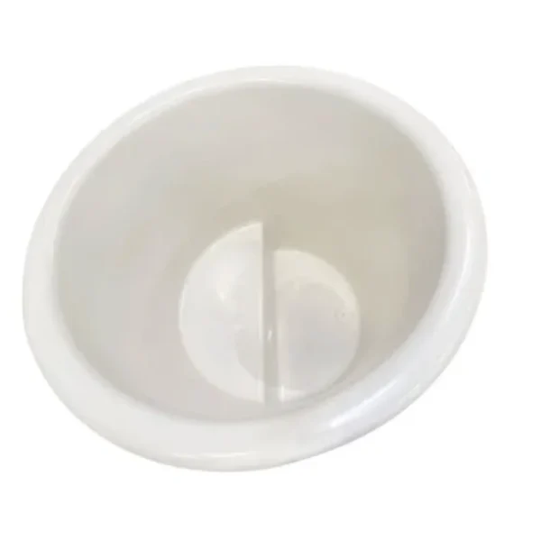 Fiberglass cold plunge tub for one - Image 5
