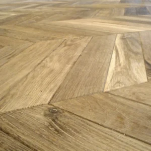Woodengold oak french herringbone chevron 45°/60° T&G rustic (90x500 mm)
