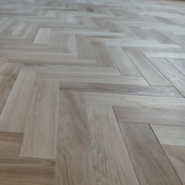 Woodengold oak herringbone T&G obiekt (70x350 mm) - Image 2