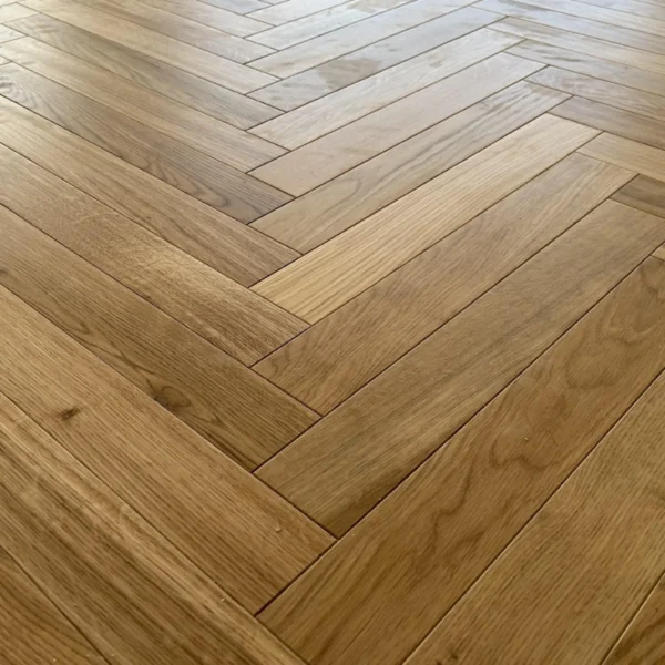 Woodengold tammi kalanruotoparketti T&G obiekt (70x490 mm)
