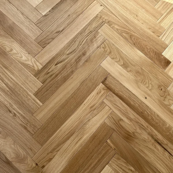 Woodengold tammi kalanruotoparketti T&G obiekt (70x490 mm)